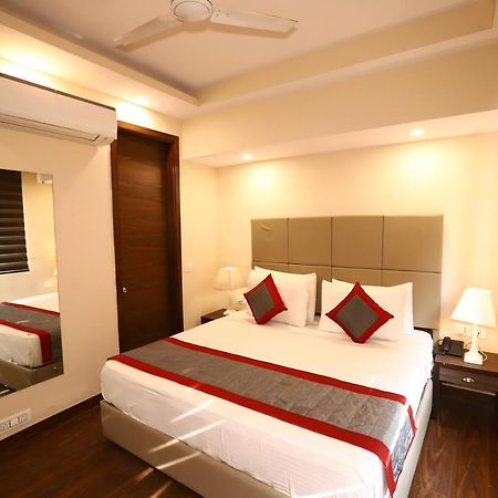 Hotel Azulo Inn Bhikaji Cama Place Delhi - Couple Friendly Local Ids Accepted Нью-Дели Экстерьер фото