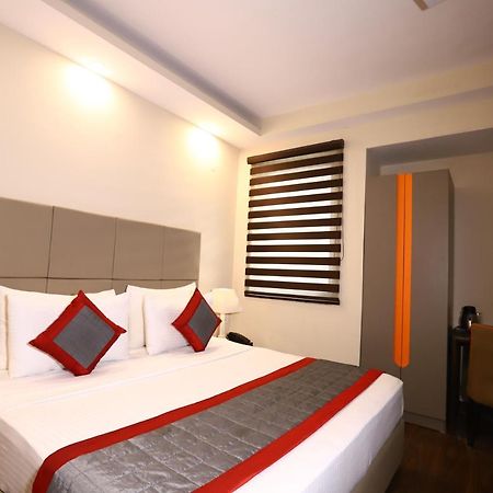 Hotel Azulo Inn Bhikaji Cama Place Delhi - Couple Friendly Local Ids Accepted Нью-Дели Экстерьер фото