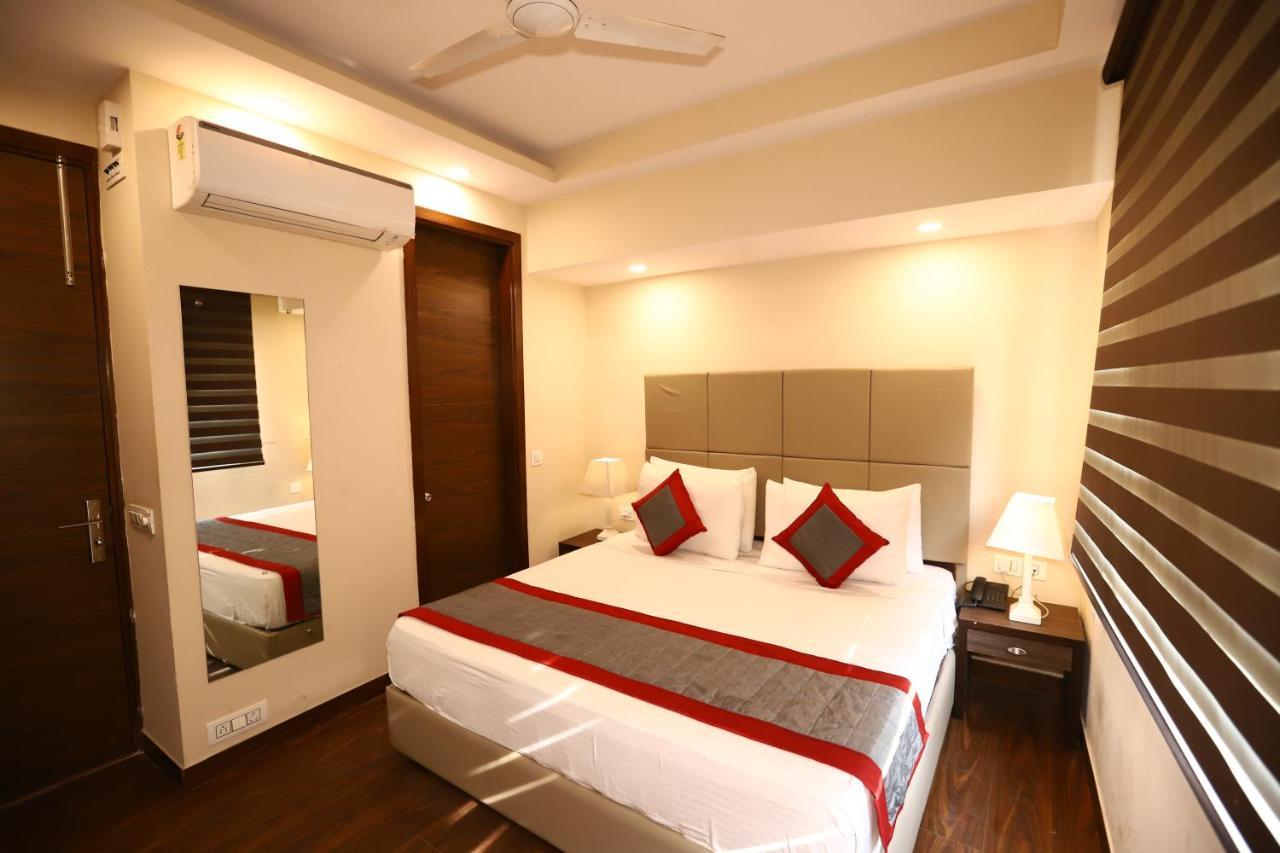 Hotel Azulo Inn Bhikaji Cama Place Delhi - Couple Friendly Local Ids Accepted Нью-Дели Экстерьер фото